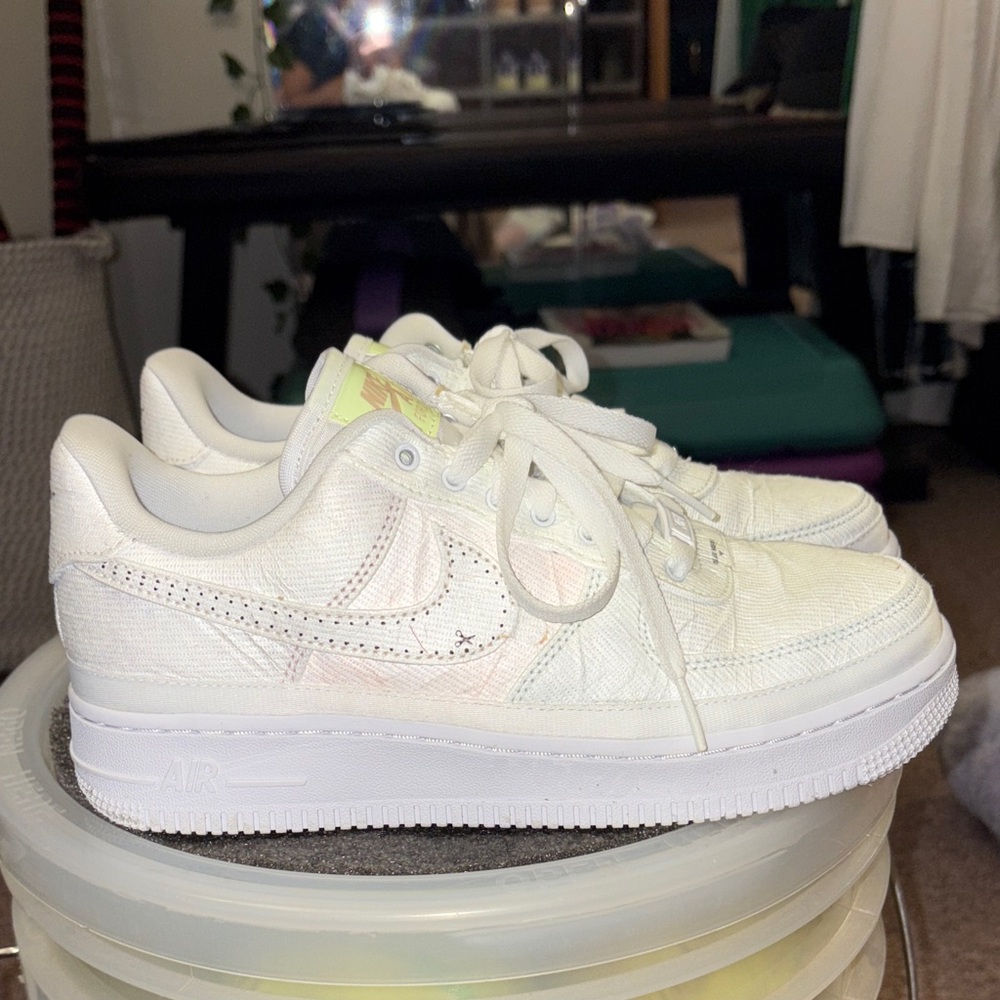 Nike Air Force 1 Low Cream Sneakers